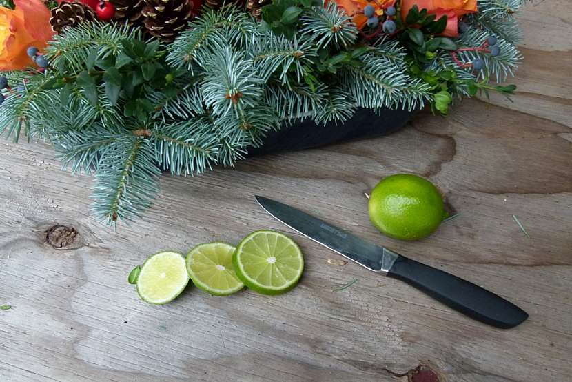 Adventní svícen: plátky limety