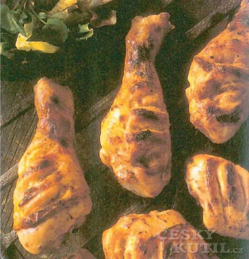 Kuřecí stehna na barbecue