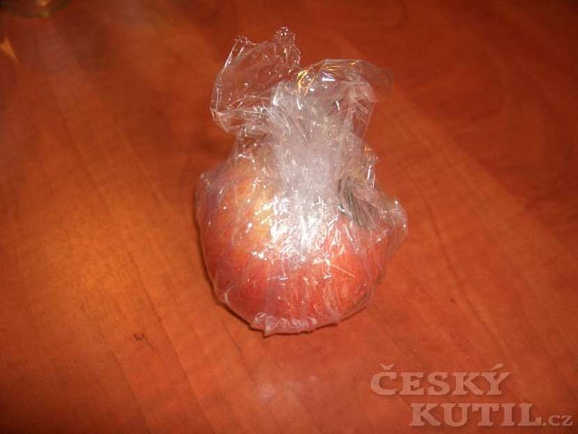 Strašidla a netopýři – výroba halloweenské dekorace
