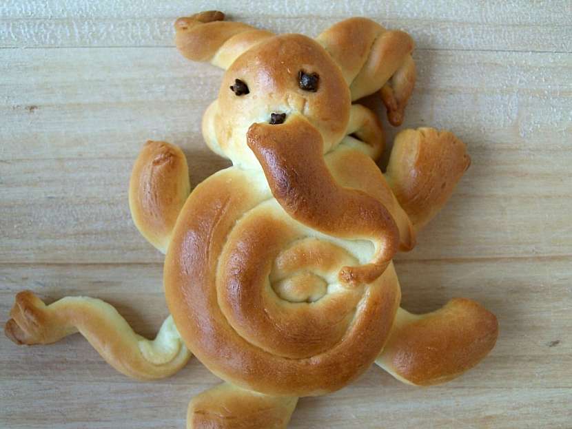 Návod a recept na mikulášské figurky z těsta