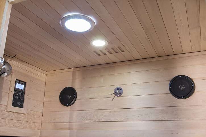 Infrasauny, jako druhý známý druh domácích saun, se nahřívají o dost rychleji