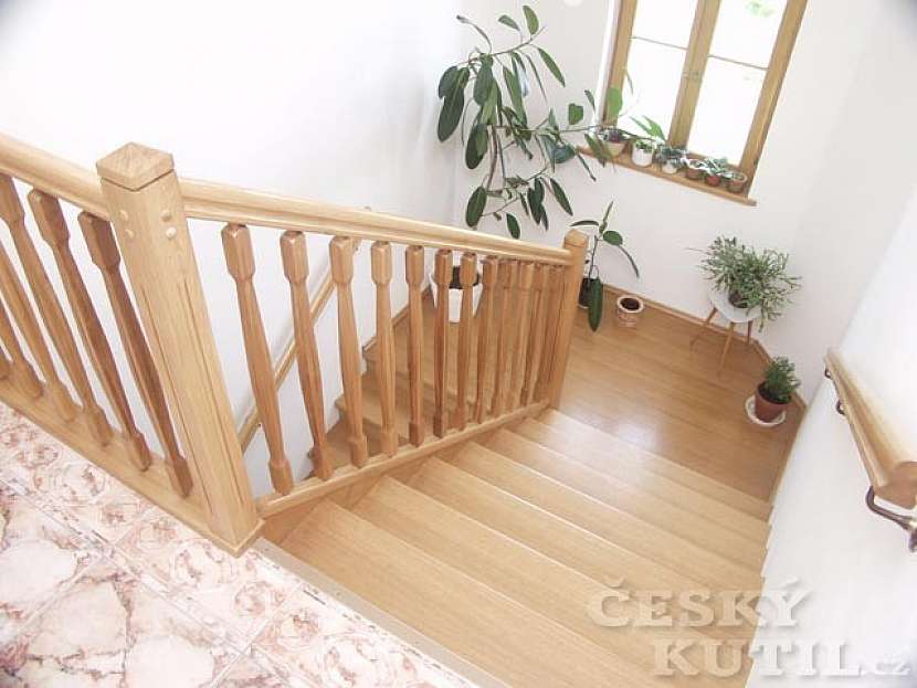 Materiál