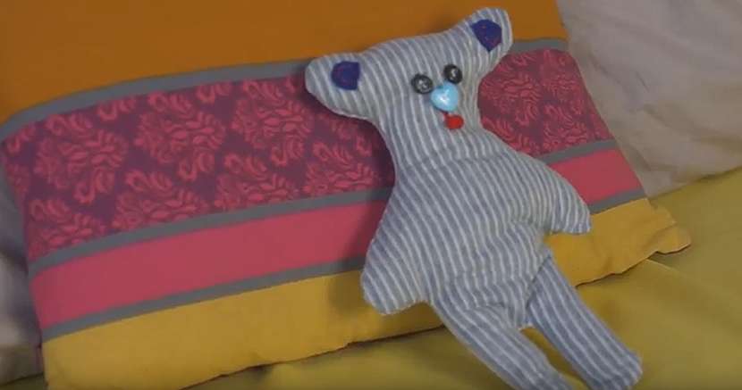 Prázdninový mazlík ze starého trika: Recyklace nás baví