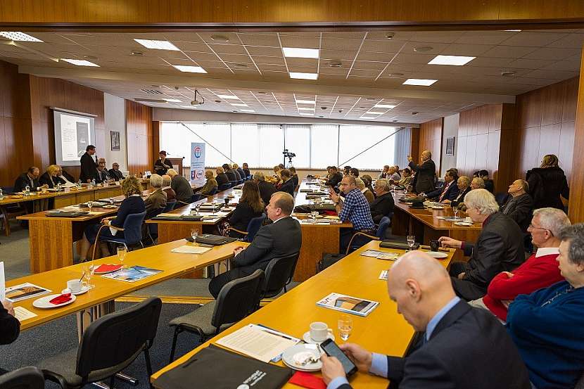 Po celé čtyři dny bude pro návštěvníky výstavy připraven odborný doprovodný program