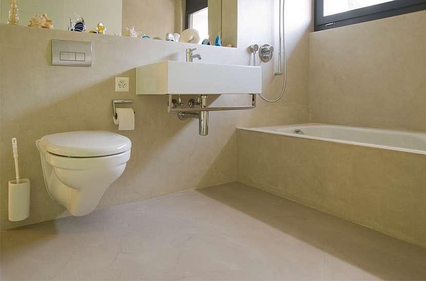 Milujete netradiční design? Poradíme vám, jak povýšit stěny i podlahu ve vlhkých a namáhaných místnostech