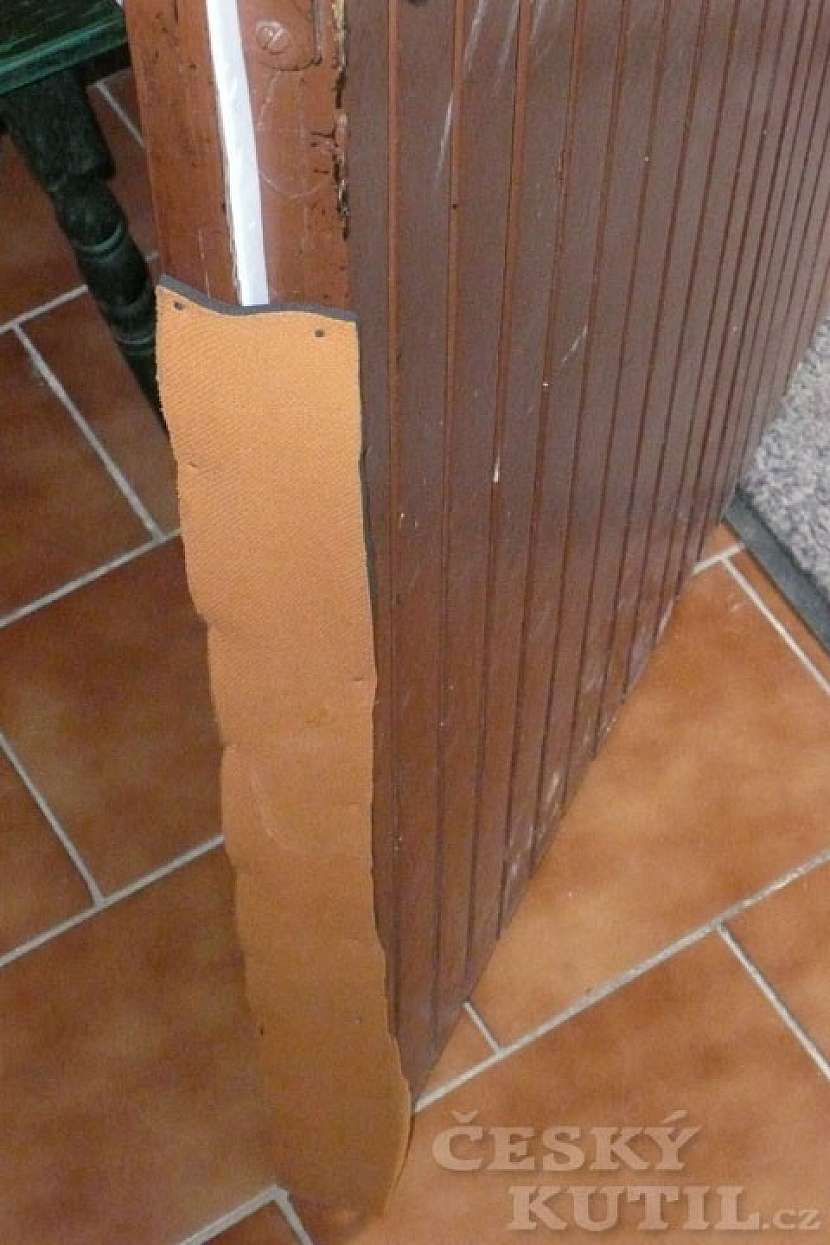 Zalepit tím, co je po ruce? No...