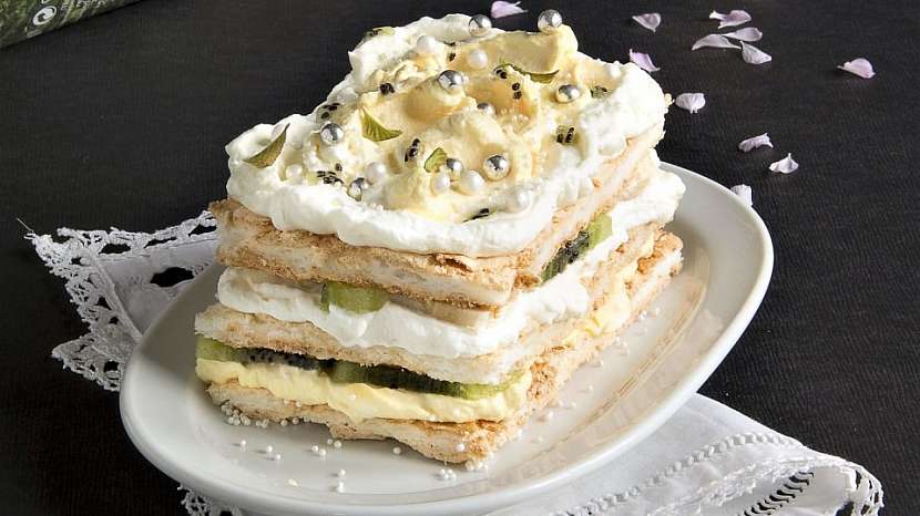 Bílá zima v kuchyni: recept na lehký ledový piškot
