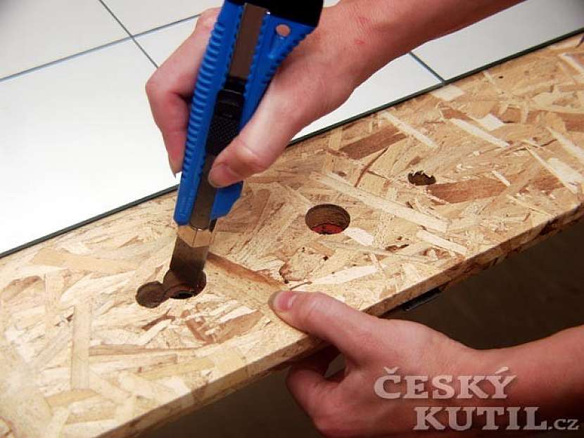 Dveře v novém kabátě aneb renovace za jedno odpoledne
