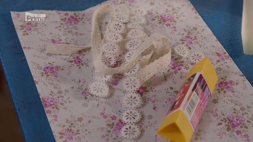 Decoupage