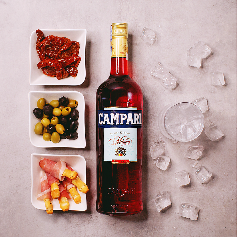 Campari Soda - Aperitivo moment