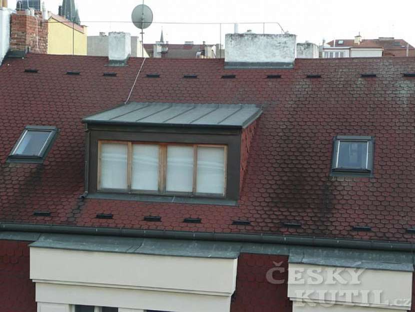 Kontrola střechy po zimě