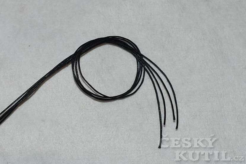 Vajíčka nebo korálky? Návod na náramek z peruánských korálků