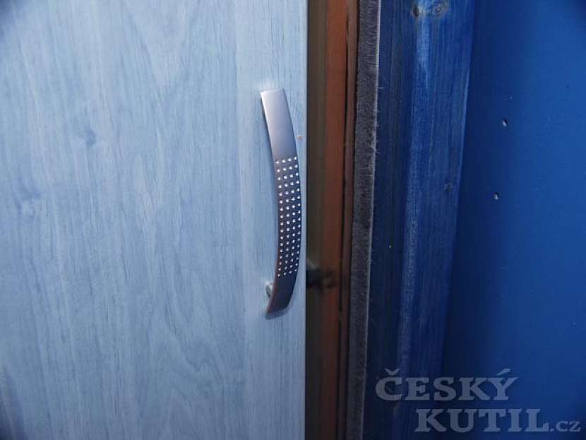 Renovace skříně