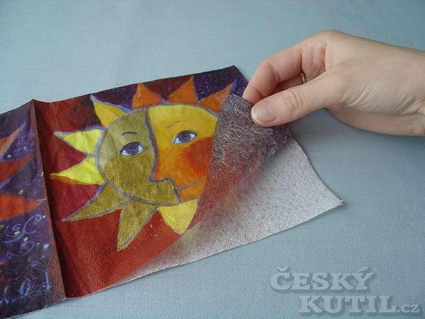 Zdobení květináče – výtvarná technika dekupáž