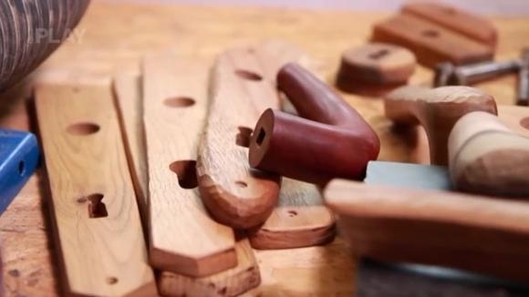 Jak se vyrábí dřevěné kliky 