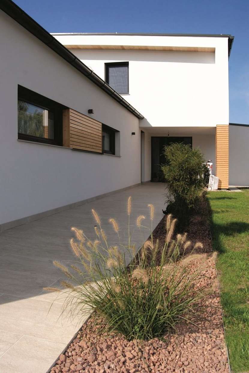 4. Lávový mulč