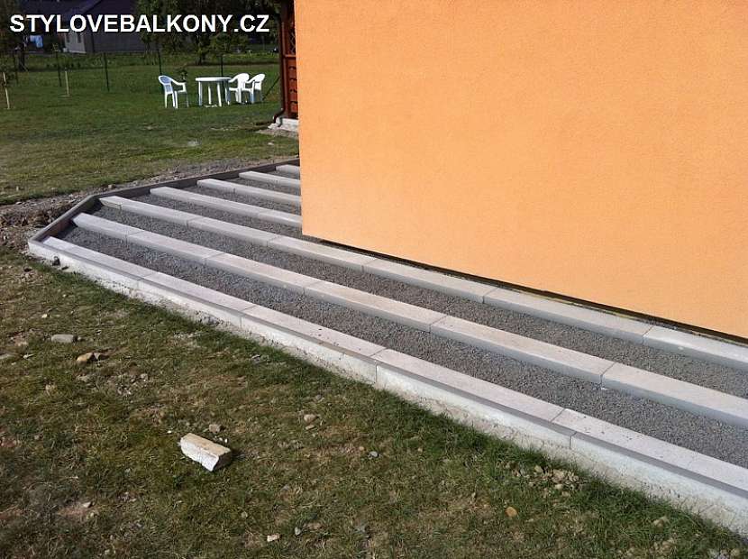 Pokládka terasy