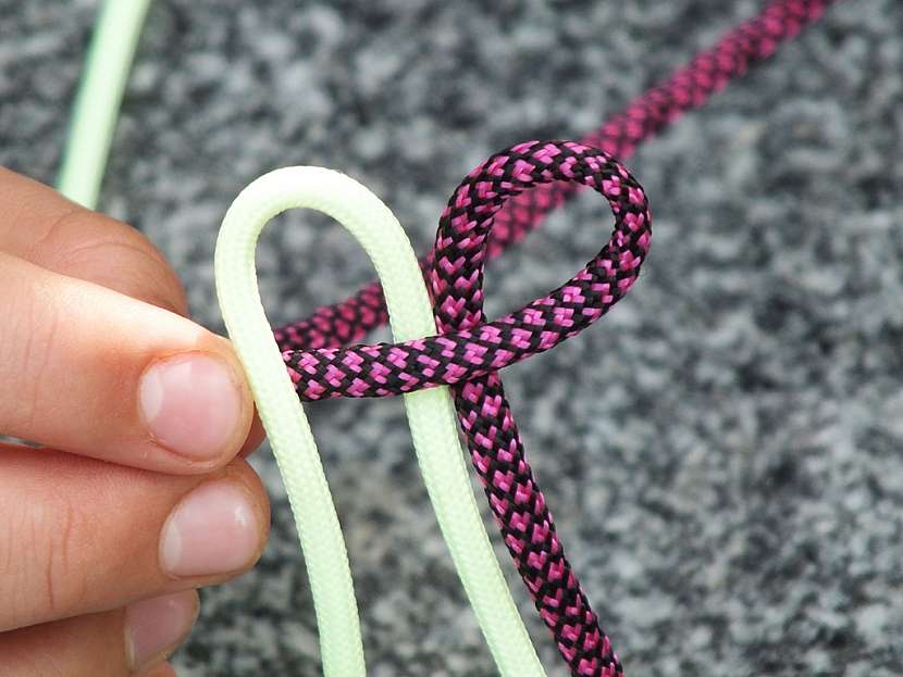 Jak si dělat módní paracord náramek 5