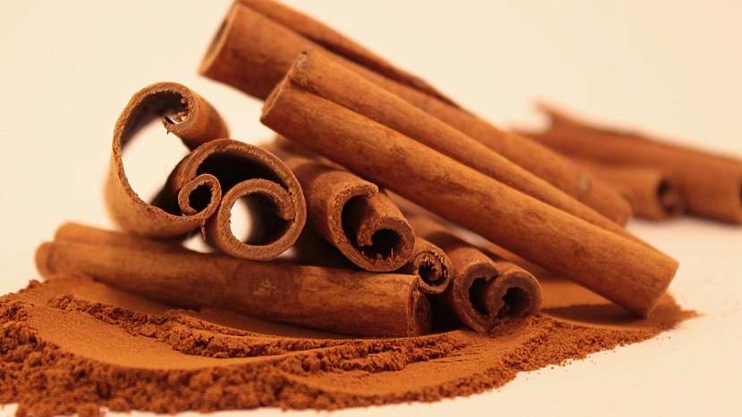 Skořice je účinný antioxidant, který dodává energii a zlepšuje náladu
