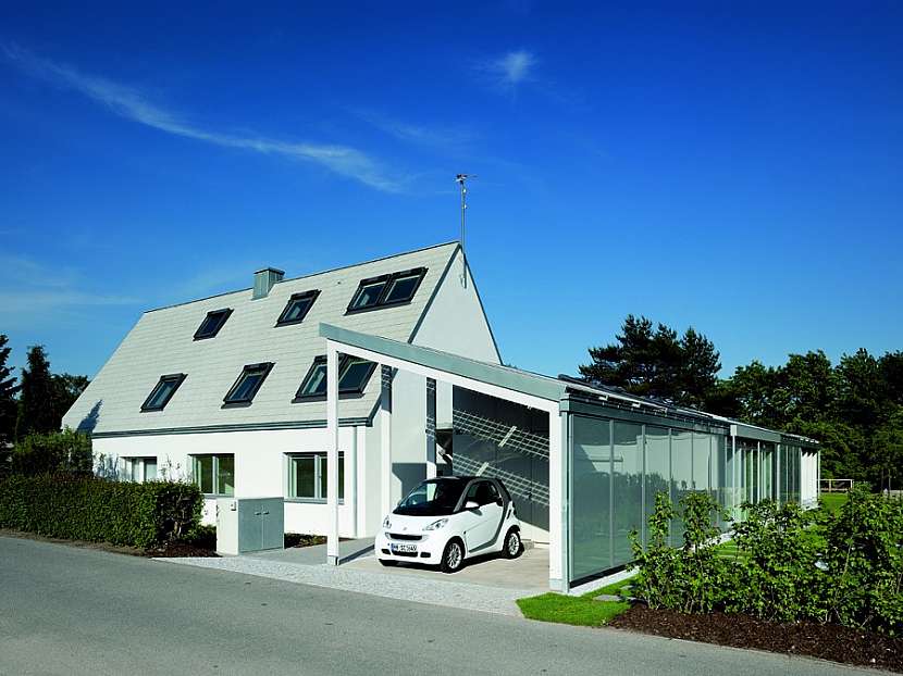 70 let pod střešními okny VELUX