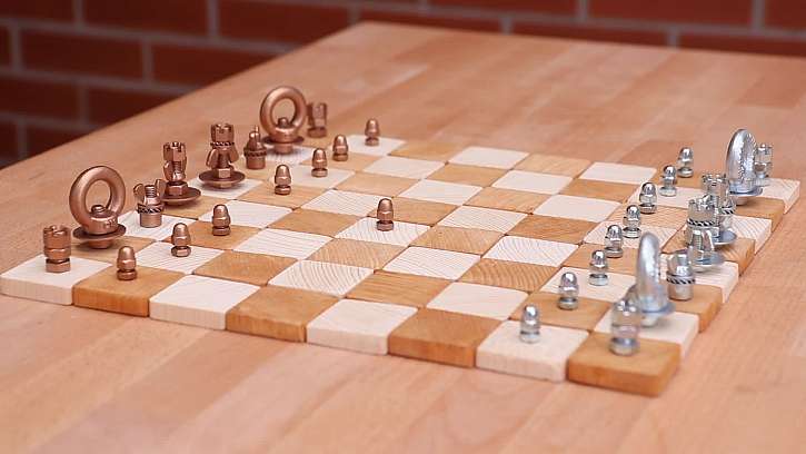 Vyrobte si s námi originální šachy ze šroubků (Zdroj: Prima DOMA)