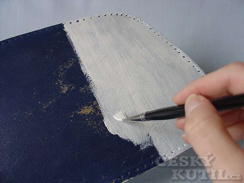 Renovace a zdobení dětského kufříku