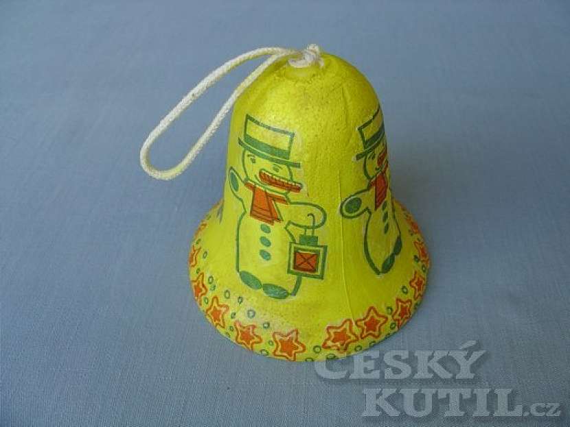 Vánoční ozdoby z polystyrenu