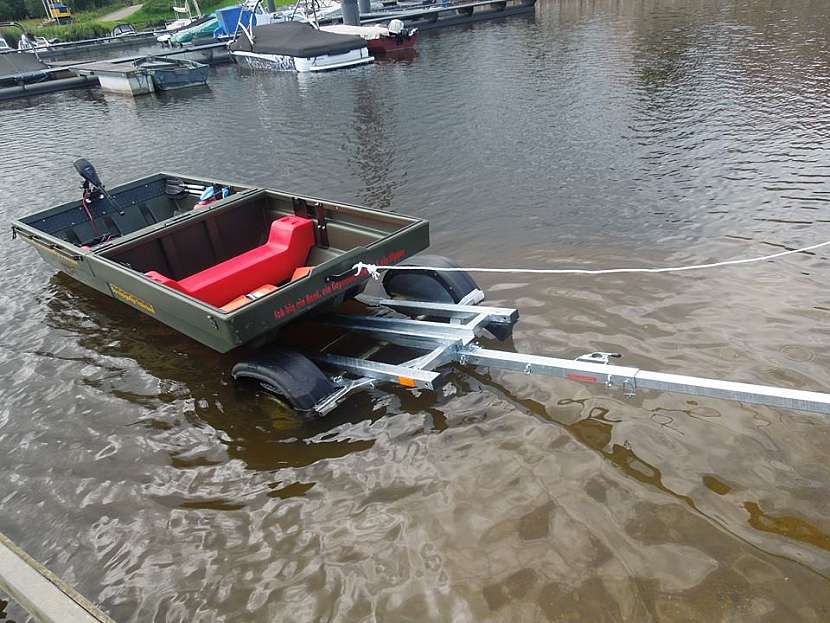 Obojživelný přívěs pro rybáře TETRA POD
