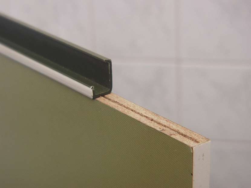 Renovace kuchyně za víkend a za babku - 2.díl