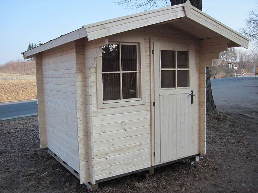 Příběh třetí: Cestující altán