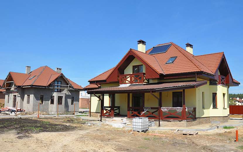 Střecha nad vchodem