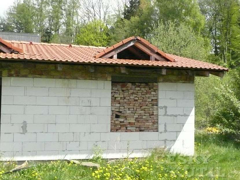 Velké stavební bloky: úvaha nad jednou tendencí