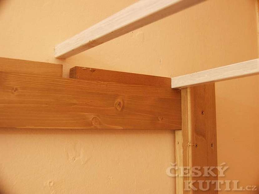 Jak vyrobit patro do malého pokoje?
