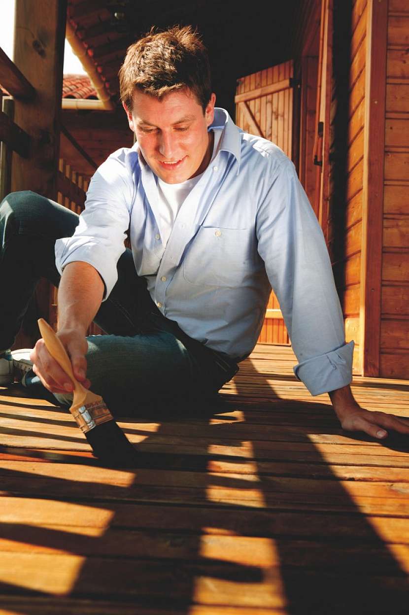 Kdy je ideální čas pro natírání dřeva v exteriéru?
