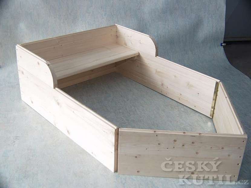 Pískoviště jako loď