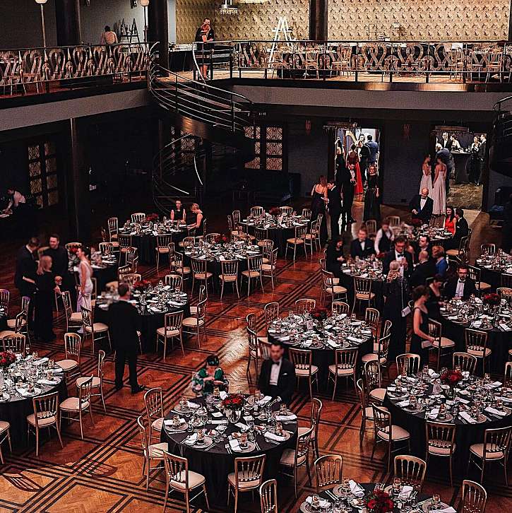 V prostorách Empire Hall můžete uspořádat jak korporátní, tak společenské akce, včetně svateb