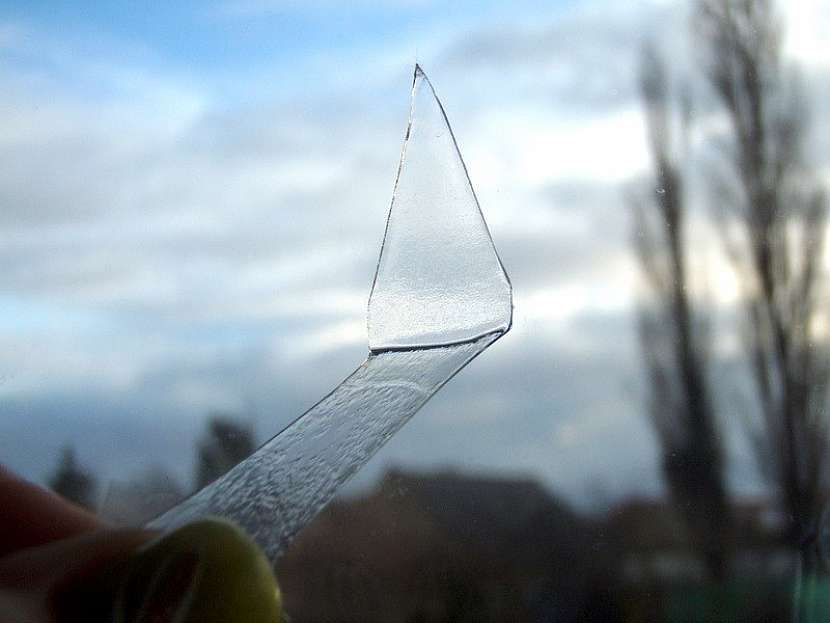 Jde to i beze stop aneb Průhledné háčky tesa Powerstrips