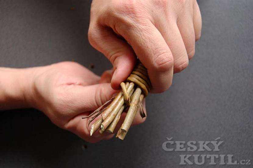 Jak uplést velikonoční pomlázku