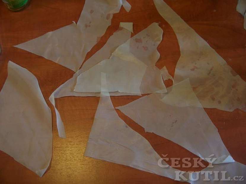 Strašidla a netopýři – výroba halloweenské dekorace