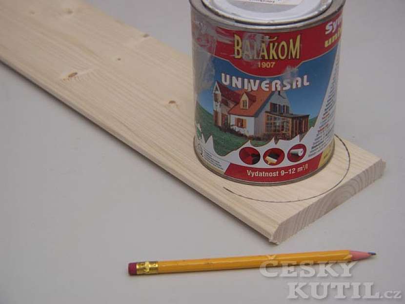 Jak vyrobit dětský metr s kolíčky aneb kdo doroste výš