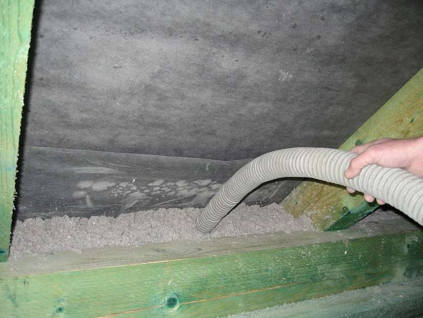 foukaná izolace
