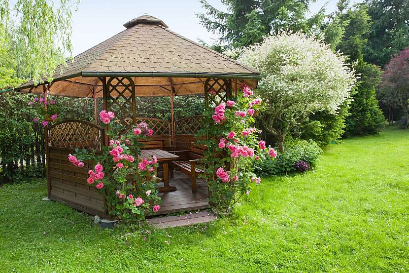 Pergola s treláží