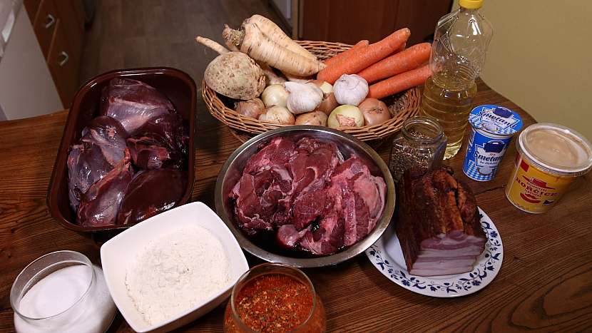 Svíčková se zvěřinou: ingredience