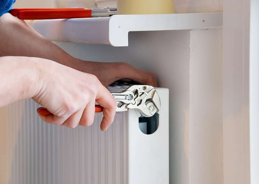 Sika kleště používají často při své práci instalatéři