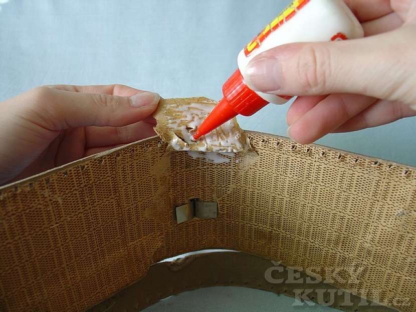 Renovace a zdobení dětského kufříku