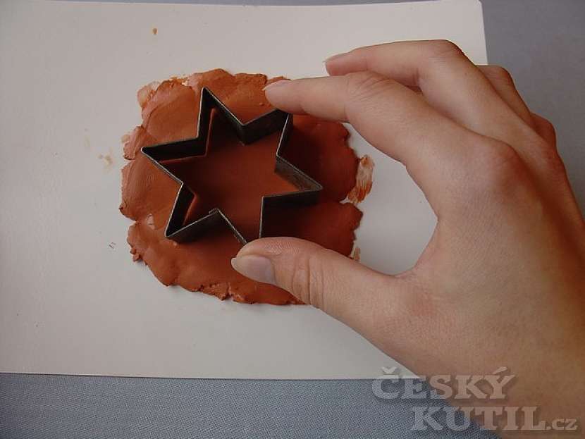 Vánoční ozdoby z keramické hmoty