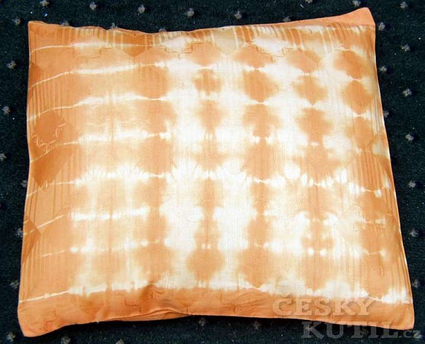 Vázaná batika – technika barvení
