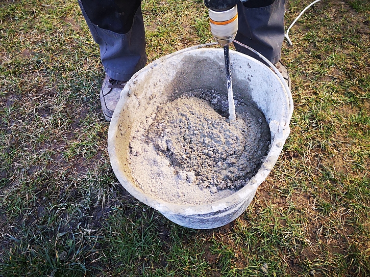 míchání betonu