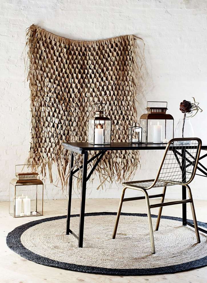 08Home Lust Concept Store_BRASS WIRE CHAIRS.