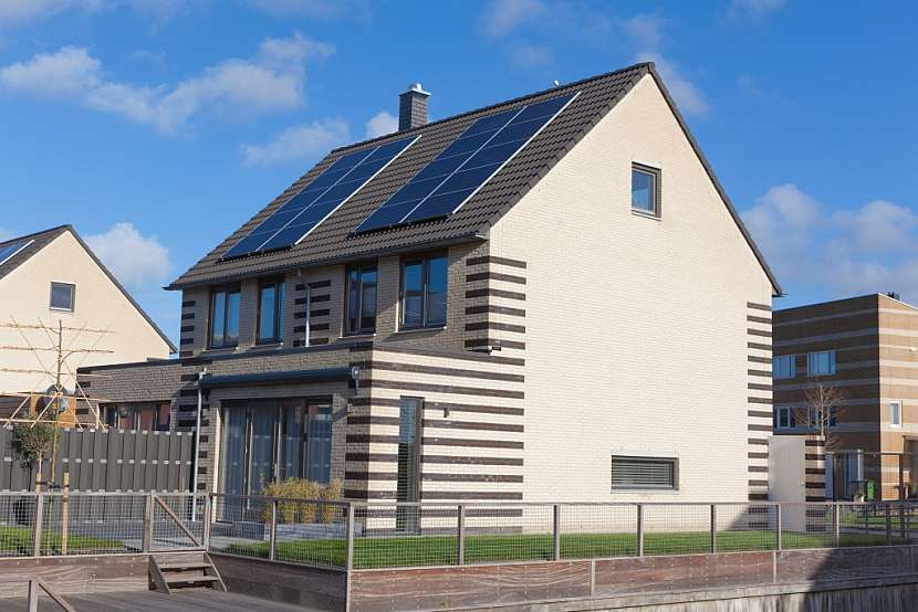 Systém KombiGas vám umožní bezproblémové vedení instalace například k solární technice.